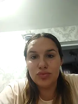 Snapshot of Laryssa2005 chatting on November 5, 2025, 12:30 pm Laryssa2005 online show from November 5, 2025, 12:30 pm