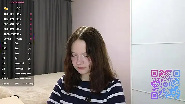 AlissaGerardo online show from April 3, 2026, 1:06 pm