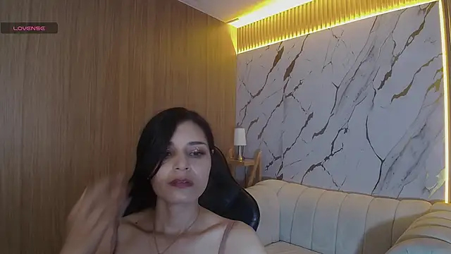 Snapshot of Valery_tf chatting on February 11, 2026, 8:09 pm Valery tf online show from February 11, 2026, 8:09 pm