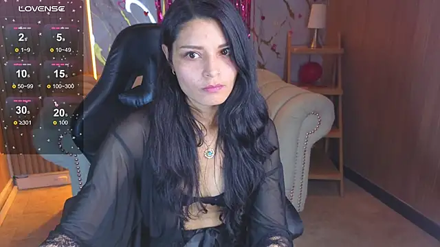 Snapshot of Valery_tf chatting on February 19, 2026, 8:28 pm Valery tf online show from February 19, 2026, 8:28 pm