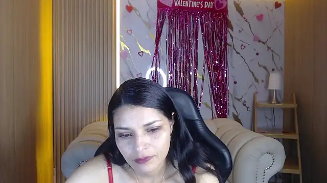 Snapshot of Valery_tf chatting on February 21, 2026, 10:23 pm Valery tf online show from February 21, 2026, 10:23 pm