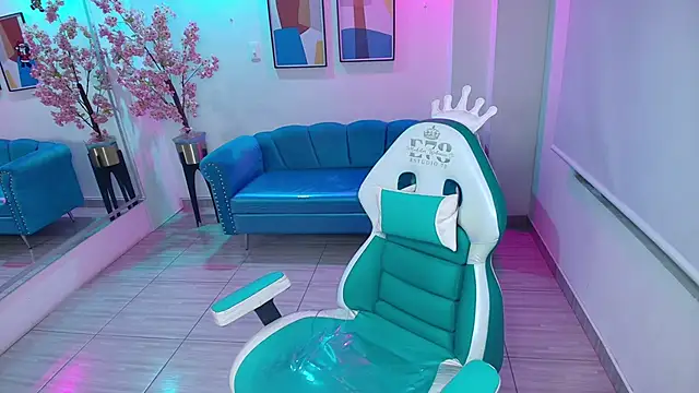 Alondra gomexxx online show from January 7, 2026, 3:44 am