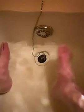 houkeiboy78 online show from April 14, 2026, 9:36 am