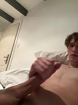 TeenNPlay online show from April 25, 2026, 1:25 pm