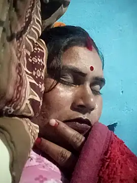 Chinki pande online show from November 22, 2025, 8:40 pm