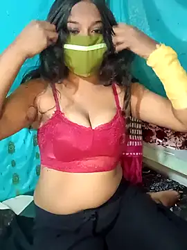 V HOT CUTE online show from November 16, 2025, 12:10 pm