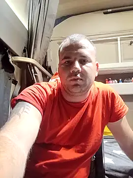 Chubbytop454 online show from December 15, 2025, 7:20 pm