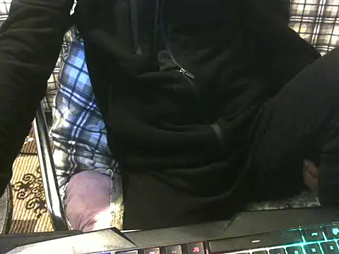 ellsaBunny online show from November 14, 2025, 3:37 pm