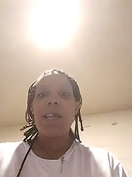 SITHANDRAH online show from May 19, 2026, 10:44 am