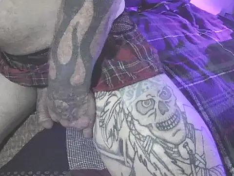 Snapshot of joey8889@xh chatting on December 4, 2025, 11:31 am joey8889xh online show from December 4, 2025, 11:31 am