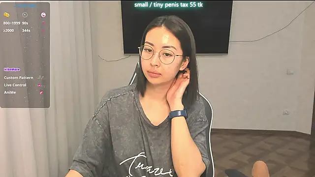 SofiaNour online show from May 24, 2026, 5:13 pm