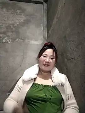 MINSSA502 online show from November 10, 2025, 1:27 pm