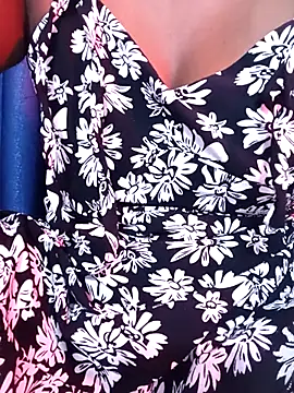 Snapshot of Rihasna chatting on November 11, 2025, 2:12 pm Rihasna online show from November 11, 2025, 2:12 pm