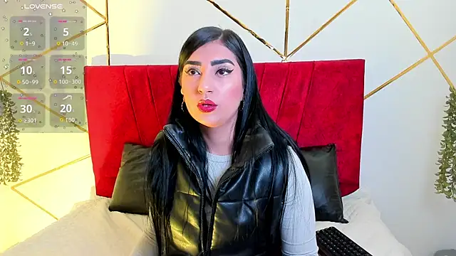 Paris Evans  online show from January 16, 2026, 12:20 pm