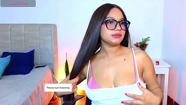 Snapshot of lau_rl chatting on February 15, 2026, 8:41 pm lau rl online show from February 15, 2026, 8:41 pm