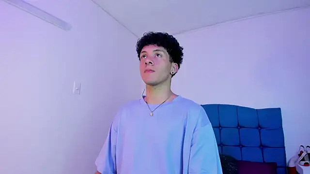 Lovers Spicy online show from March 3, 2026, 7:10 pm