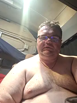 Grase44 online show from November 9, 2025, 1:04 pm