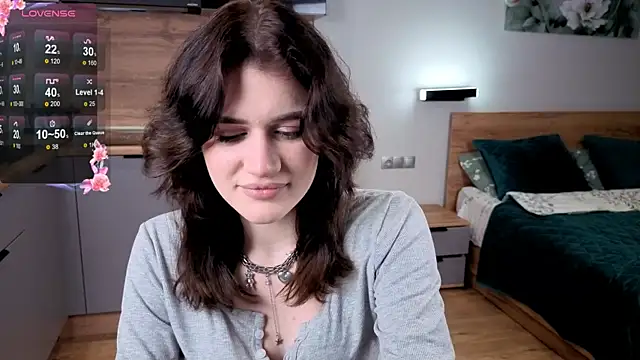 eshleeygreen online show from November 14, 2025, 2:10 pm