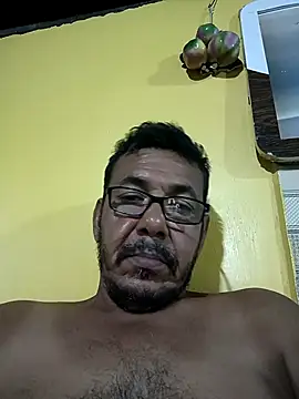 Snapshot of bruno_324278 chatting on May 6, 2026, 2:26 am bruno 324278 online show from May 6, 2026, 2:26 am