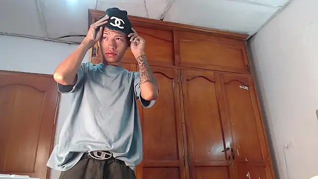 Tessachains 2  online show from February 10, 2026, 1:32 pm