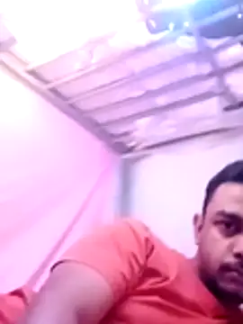 ParlousCarpet online show from November 28, 2025, 7:58 pm