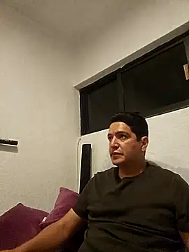 yayo 33 online show from April 11, 2026, 3:03 am