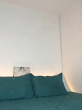 Snapshot of E_mmily chatting on March 18, 2026, 2:37 am E mmily online show from March 18, 2026, 2:37 am