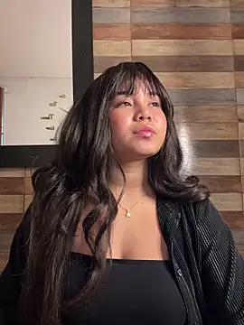 LoliitaBennett online show from March 4, 2026, 2:19 am