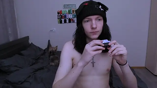 RaidenXL online show from November 16, 2025, 10:02 pm