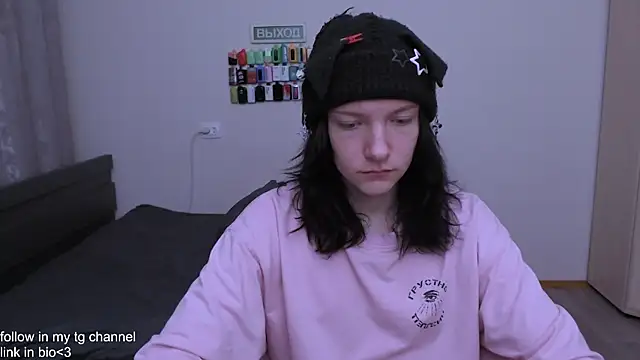 RaidenXL online show from November 26, 2025, 3:23 pm