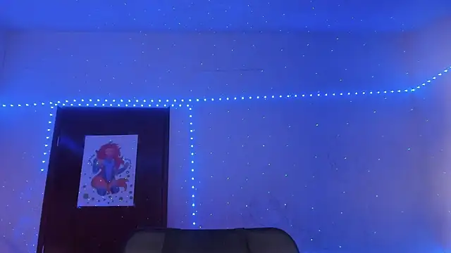 SarapBunny online show from June 12, 2026, 2:53 am