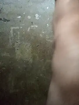 Luiguitw18 online show from December 3, 2025, 5:30 am