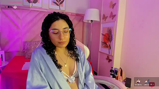 DemiJones  online show from December 20, 2025, 4:37 am