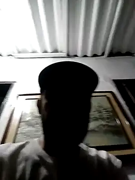 linahotlatina online show from November 7, 2025, 11:41 pm