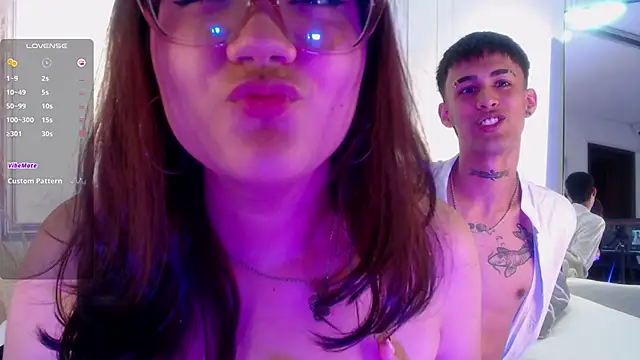 Snapshot of Aitana_valverde chatting on November 6, 2025, 7:51 pm Aitana valverde online show from November 6, 2025, 7:51 pm