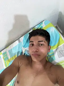 Abismo202 online show from November 8, 2025, 9:18 pm