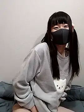 yuna-yourgirlfriend online show from January 13, 2026, 1:15 pm