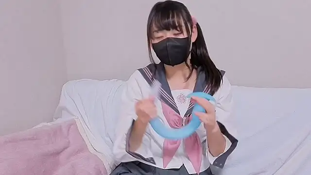 yuna-yourgirlfriend online show from July 28, 2026, 1:24 am