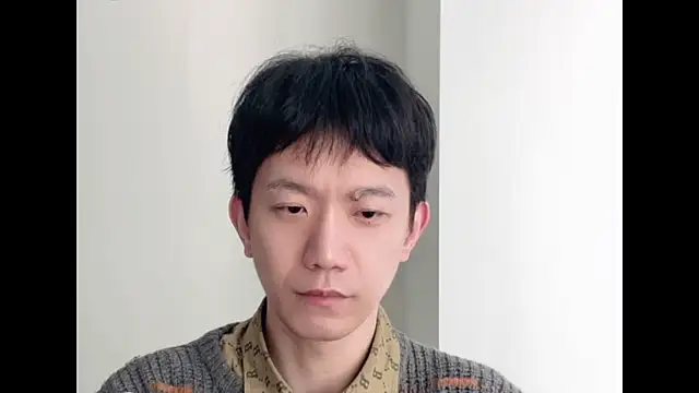 Snapshot of CouplingCry chatting on November 28, 2025, 7:52 am CouplingCry online show from November 28, 2025, 7:52 am