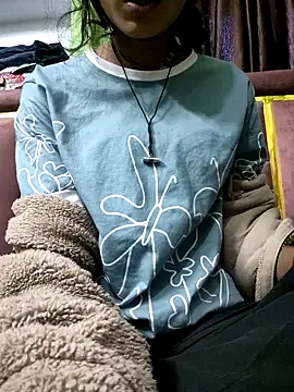 Snapshot of Hasinaji chatting on November 7, 2025, 3:55 am Hasinaji online show from November 7, 2025, 3:55 am