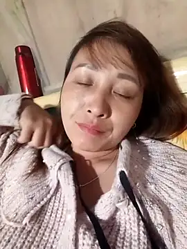 Missa-kute20 online show from November 30, 2025, 3:13 pm