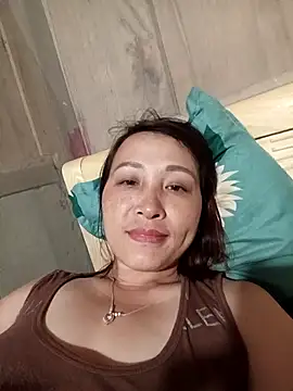 Missa-kute20 online show from April 14, 2026, 3:28 pm