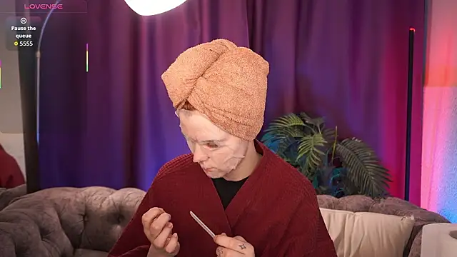 AvaRyder online show from March 3, 2026, 1:40 pm