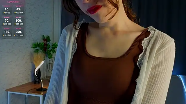 Snapshot of MariellaGrosclaude chatting on November 7, 2025, 4:17 am MariellaGrosclaude online show from November 7, 2025, 4:17 am