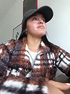 ALEJA  22 online show from April 17, 2026, 9:28 pm