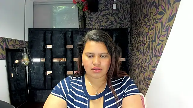 Nina  Sky online show from November 11, 2025, 12:11 pm