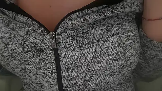 Angelinaa19 online show from February 20, 2026, 12:18 pm