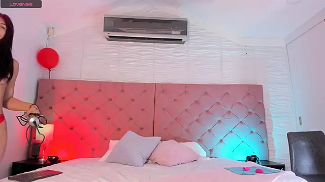 jov and thomas online show from November 8, 2025, 2:31 pm