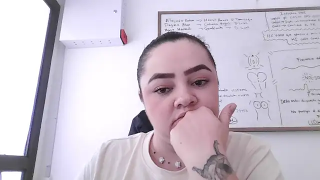 Snapshot of cleo_wale_ chatting on March 20, 2026, 6:53 pm cleo wale online show from March 20, 2026, 6:53 pm