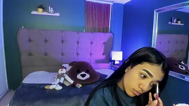 Roseliin online show from December 1, 2025, 11:22 am